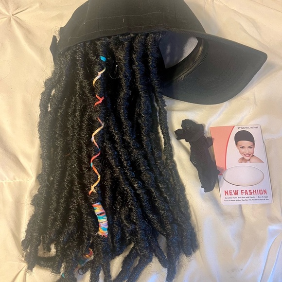 Braided hat wig - Picture 2 of 3